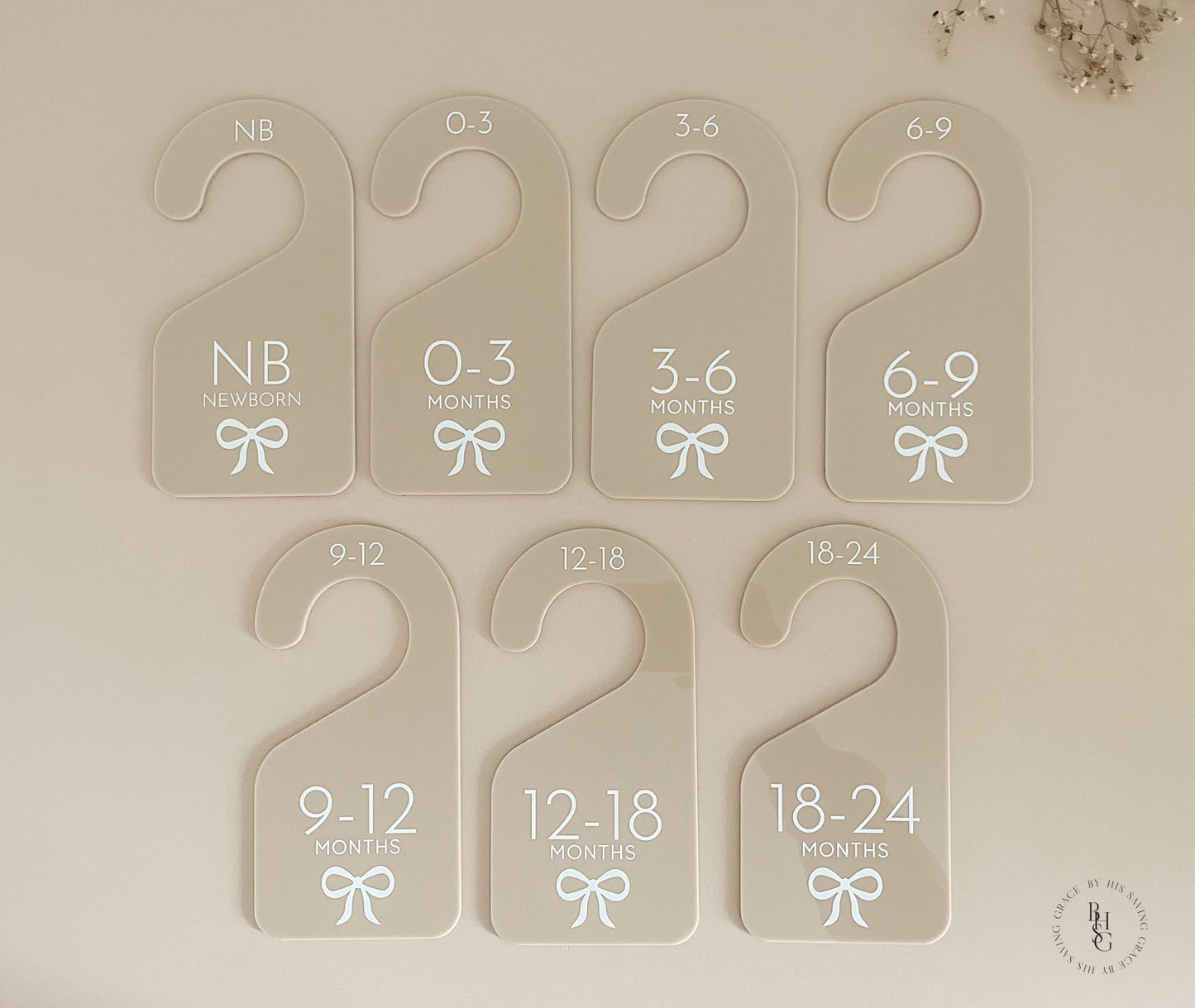Acrylic Bow Baby Closet Dividers