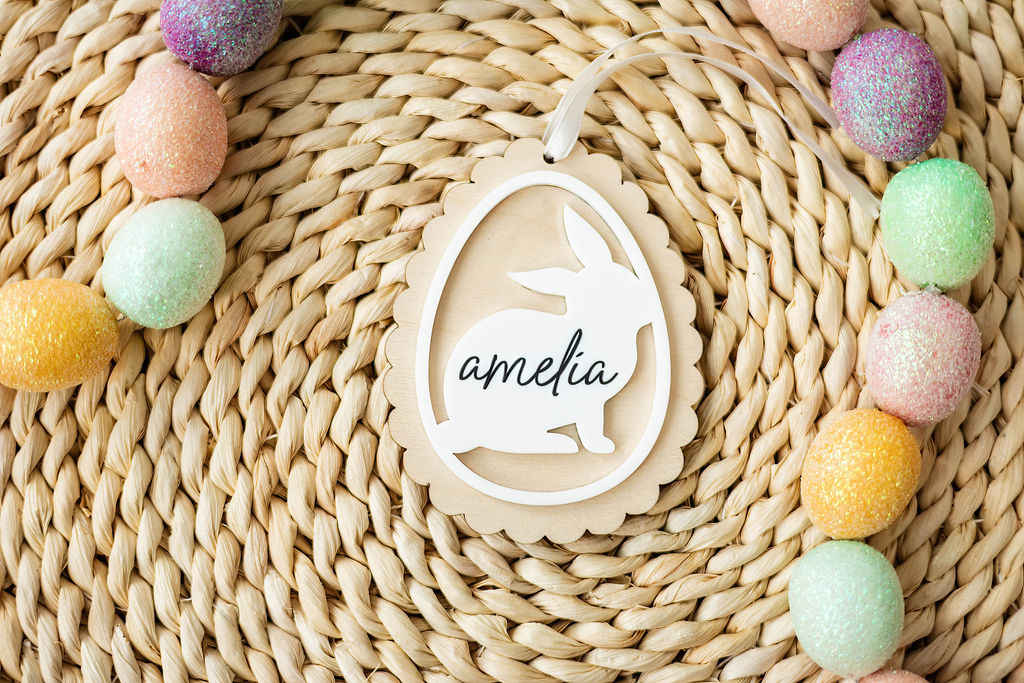 Scalloped Egg Vintage Bunny Tag