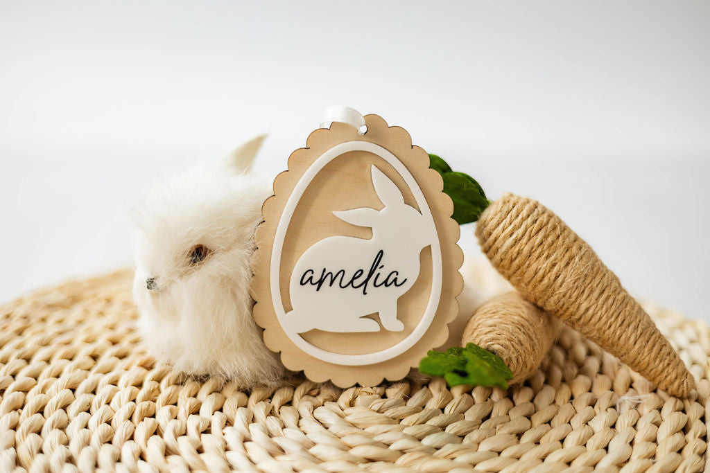Scalloped Egg Vintage Bunny Tag
