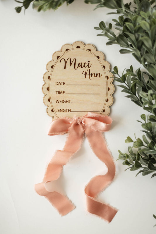 Wooden Scalloped Oval Birth Announcement Stat Sign & Nameplate With Bow