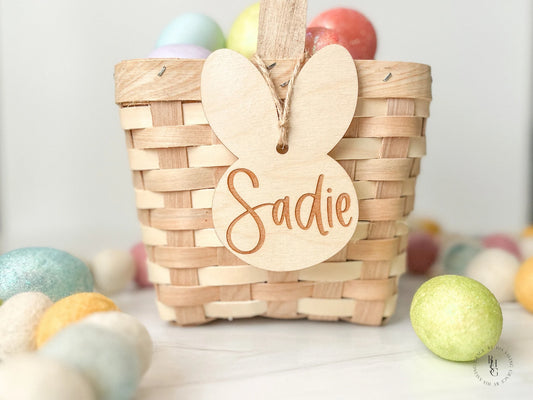 Minimalist Wooden Bunny Tag with Engraved Name