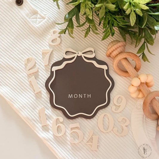 Interchangeable Number Bow Monthly Milestone Markers