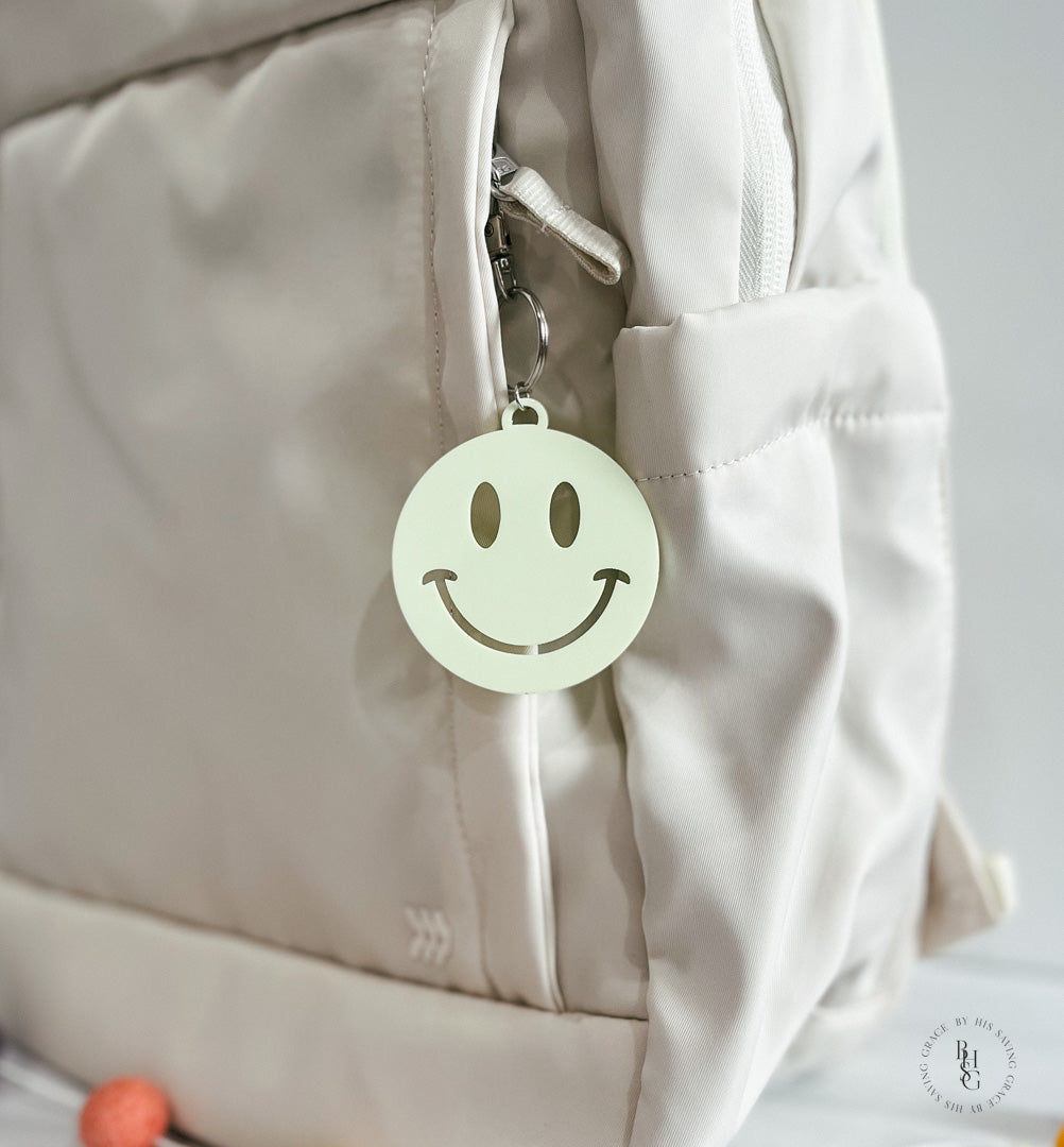 Smiley Face Acrylic Keychain With Wooden Name