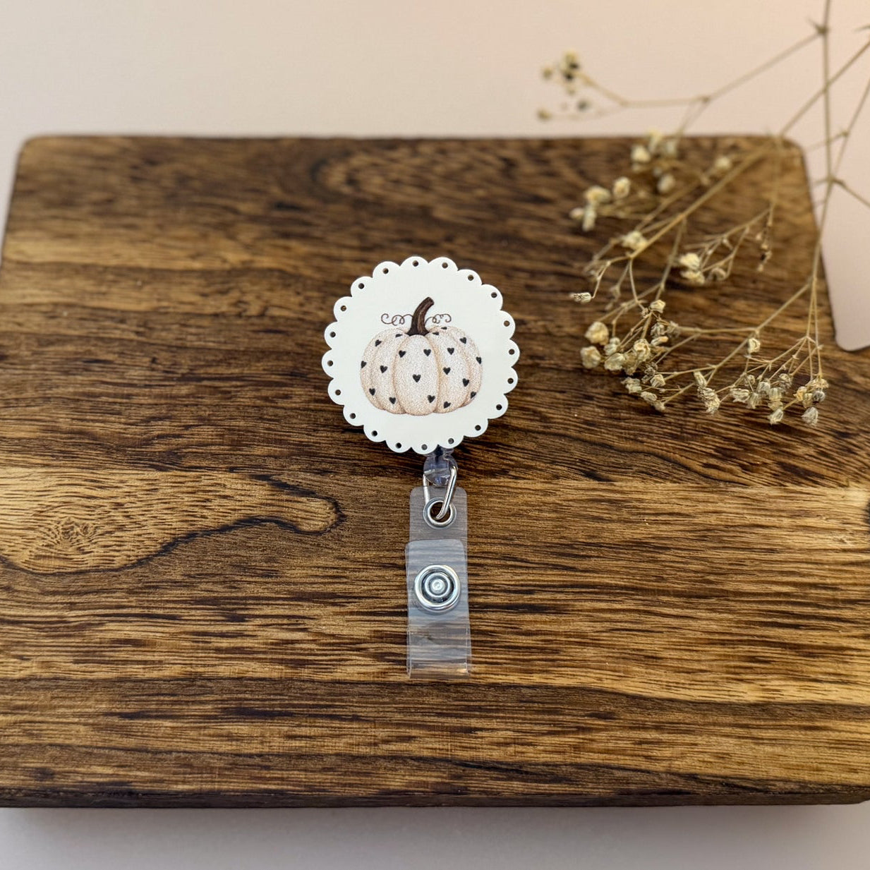 Vintage Pumpkin Badge Reel