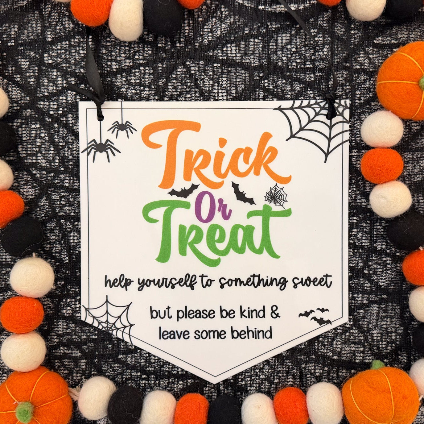 Trick or Treat Candy Bucket Sign