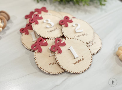 Bow Wooden Monthly Milestone Discs For Baby Photos