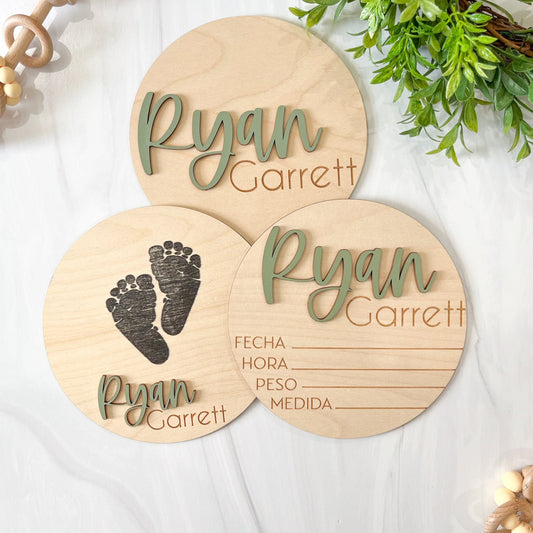 Baby Announcement Signs with Wooden Name