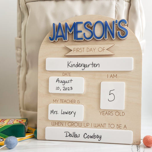 Interchangeable First and Last Day School Sign