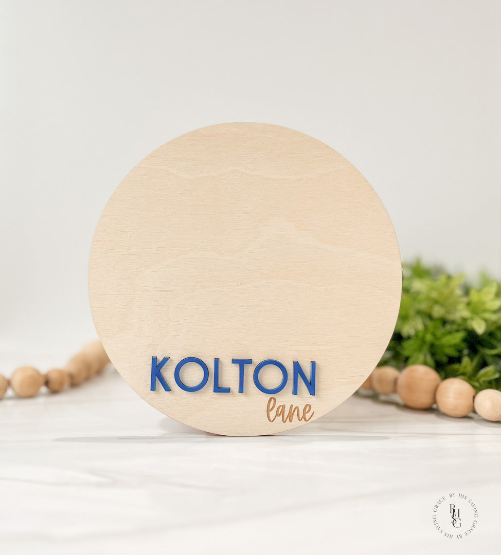 Wooden Baby Announcement Sign With Birth Stats + Footprint Sign with an Acrylic Name