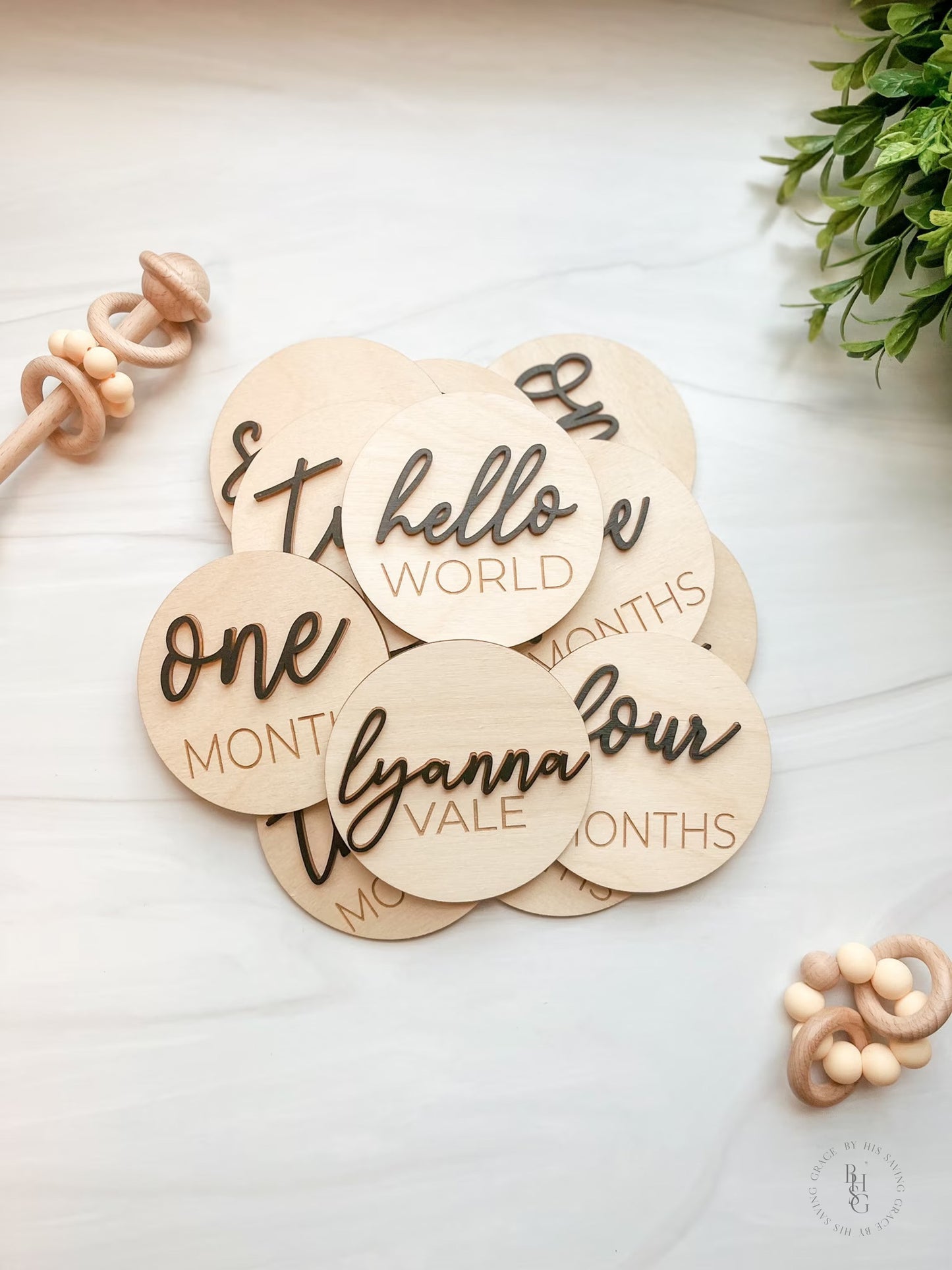 3D Wooden Monthly Milestone Discs For Baby Photos + Matching Nameplate