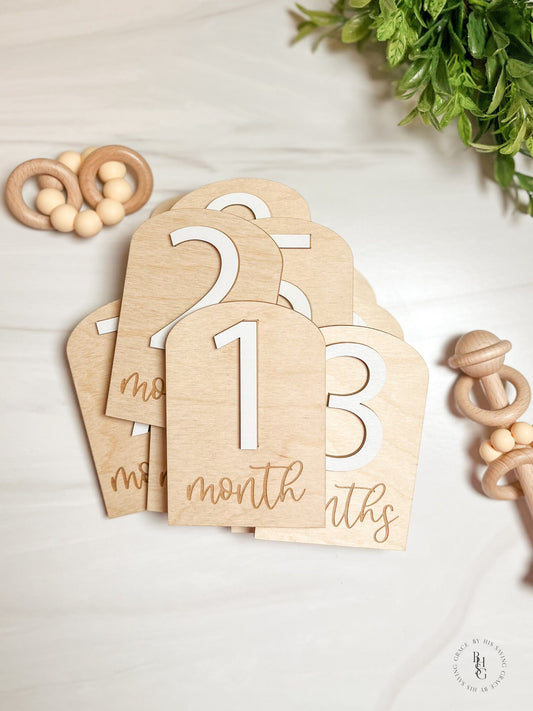 3D Arch Wooden Monthly Milestone Discs For Baby Photos