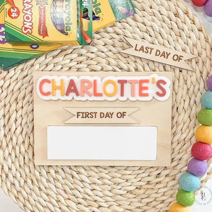 Interchangeable First and Last Day School Sign